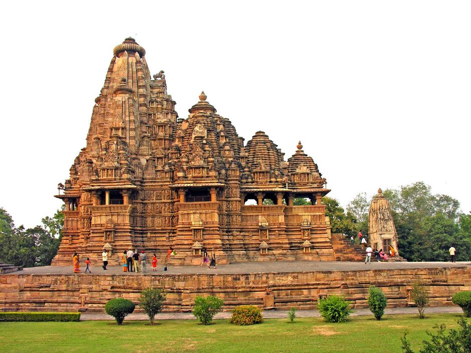 Top 10 Best Places To Visit In Madhya Pradesh